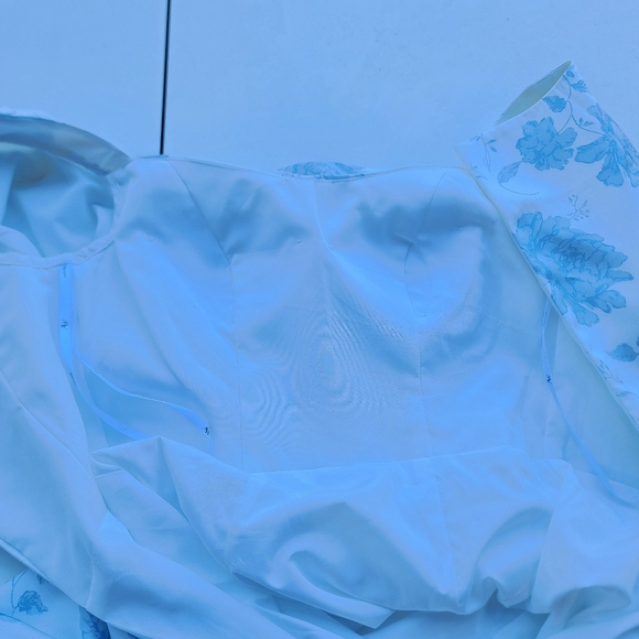 NWOT AW BRIDAL Dusty Blue White Peonies Satin Floral Mermaid Puff Sleeve Sz 0 - Picture 13 of 16